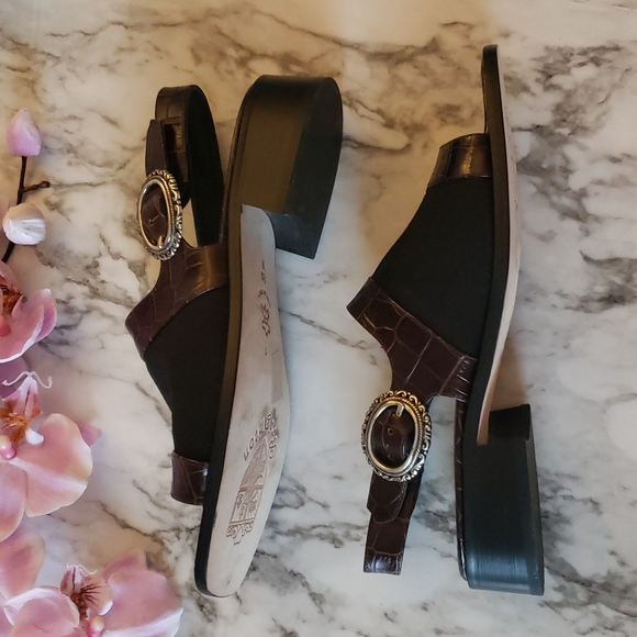 Brighton Sandals - Picture 2 of 6